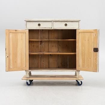 A late 19th century cabinet/sideboard.