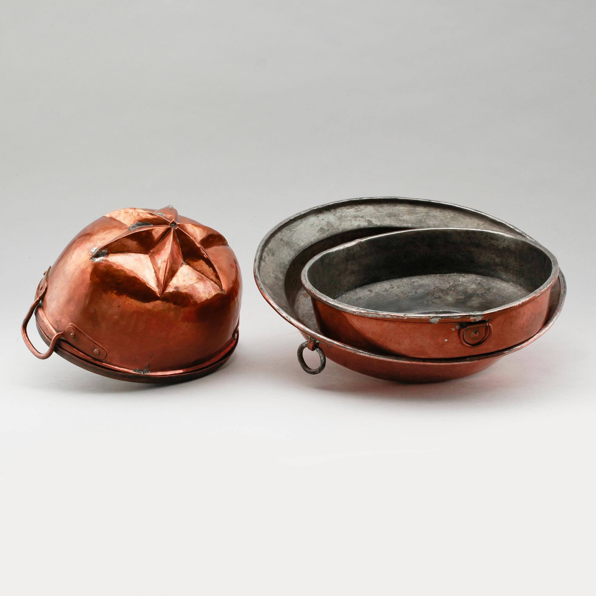 ALADÅBFORM samt FORMAR, 2 st, koppar, 1800-tal.