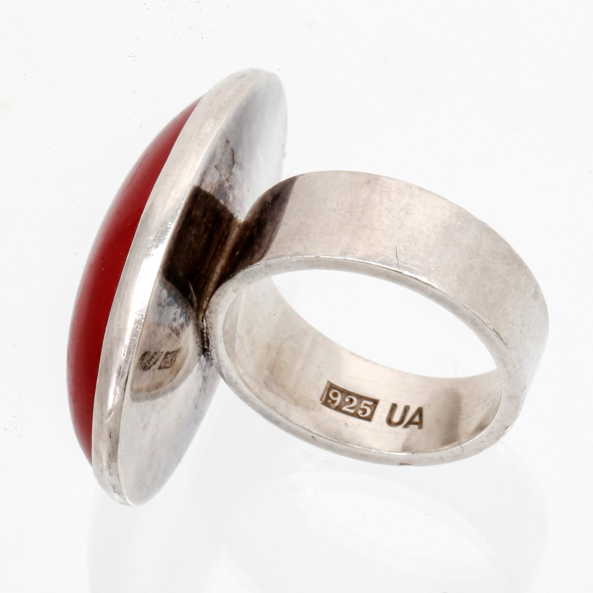 1 armring och 3 ringar, silver, ametist, aventurin och röd sten.