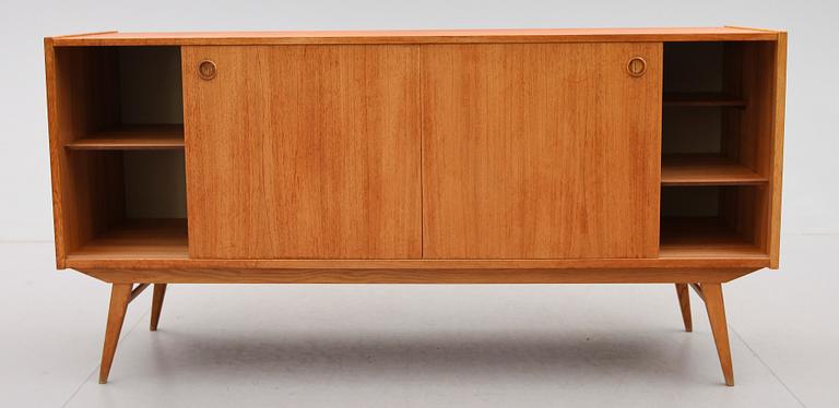 SIDEBOARD, 1900-talets andra hälft.