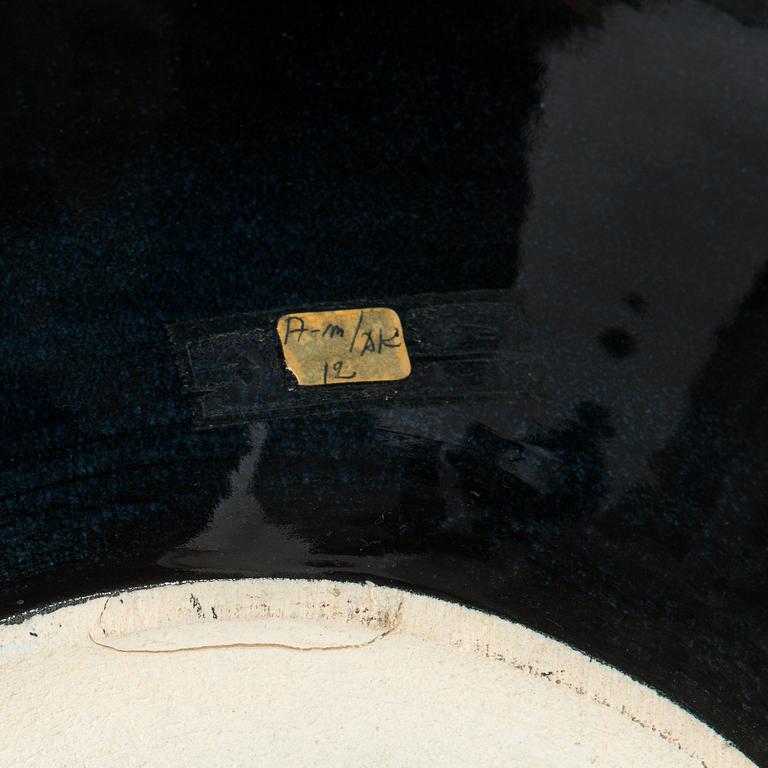 Birger Kaipiainen, a ceramic dish, signed Kaipiainen Arabia.