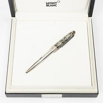 A Montblanc ballpoint pen, limited edition 'soulmakers for 100 years', 'Starwalker'.