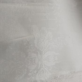 Tablecloth and napkins 24 pcs 20th century first half damask.