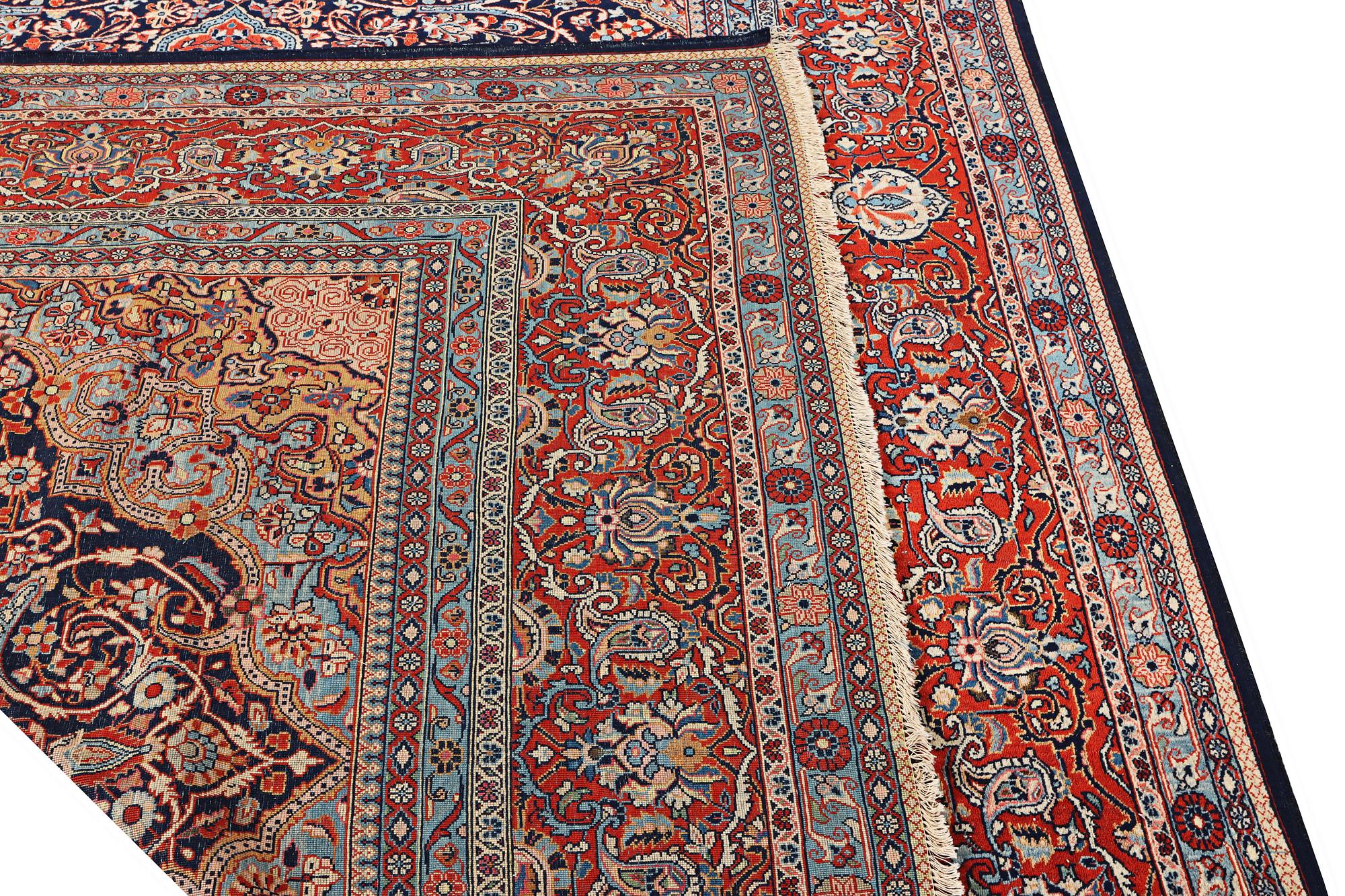 Matta, semiantik/old Keshan, ca. 355 x 260 cm.