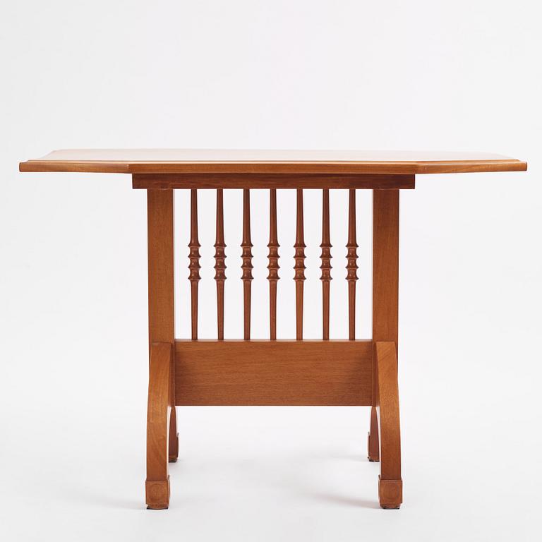 Otto Schulz, table, master carpenter Carl Thorsson, Gothenburg 1912.