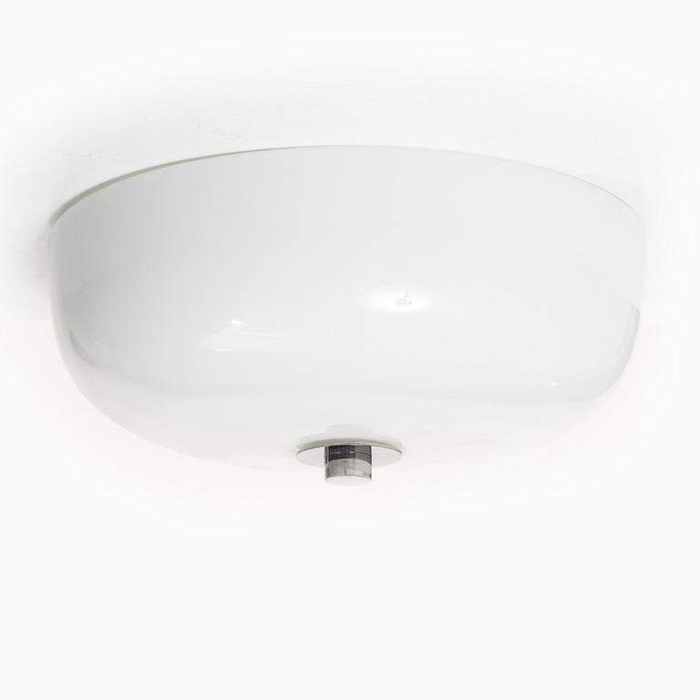 Gunnar Asplund, a GA3 wall lamp, Blond, contemporary production.