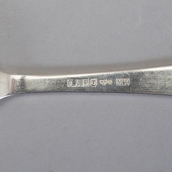 FISKBESTICK, 12 st (6+6), silver, GAB, Stockholm 1956-1964. Total vikt ca 518 g.