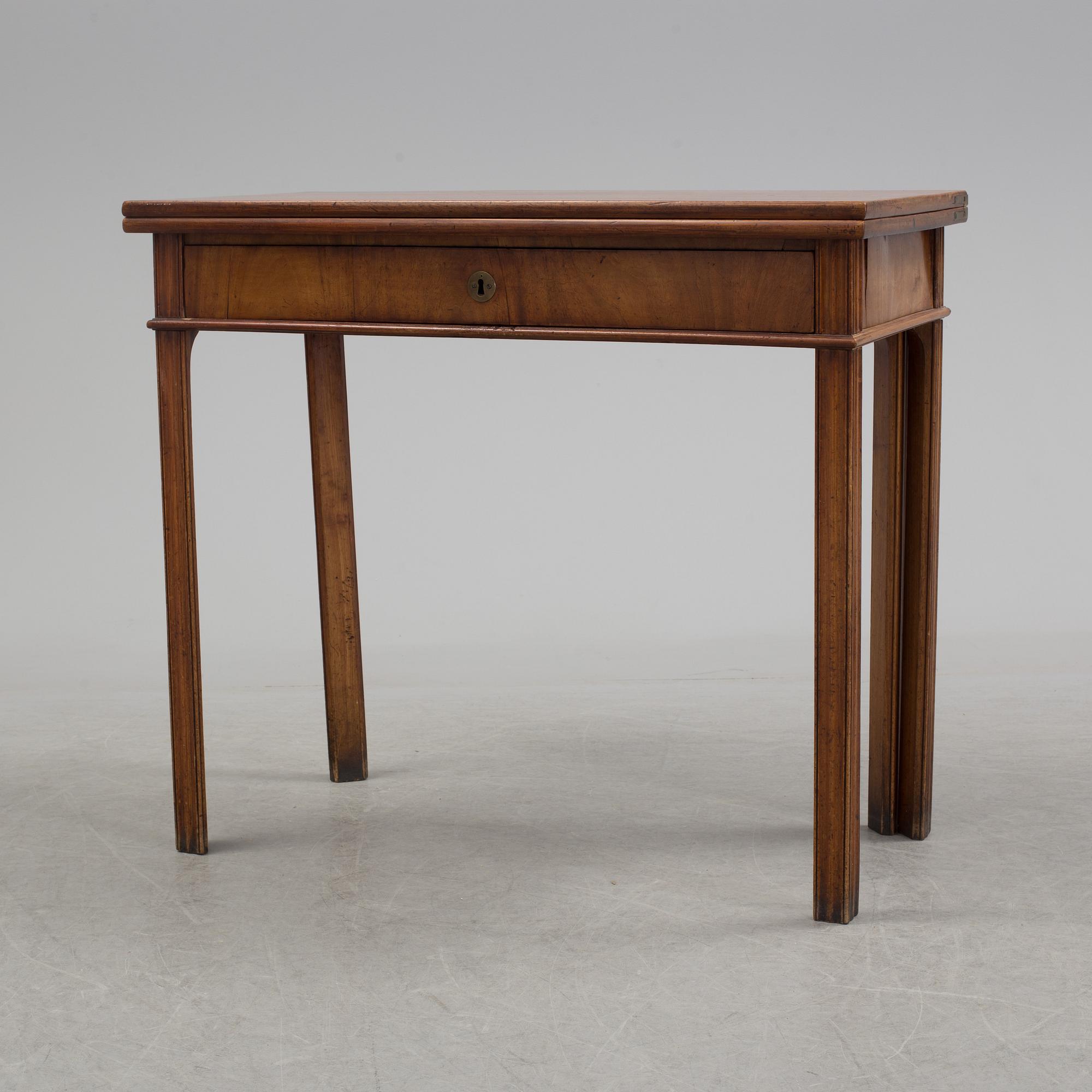 A late Gustavian games table, early 1800s.