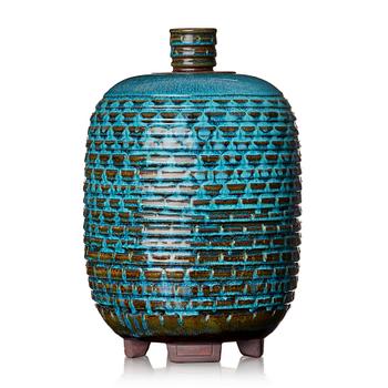 Wilhelm Kåge, a large 'Farsta' stoneware urn with cover, Gustavsberg studio, Sweden 1960.