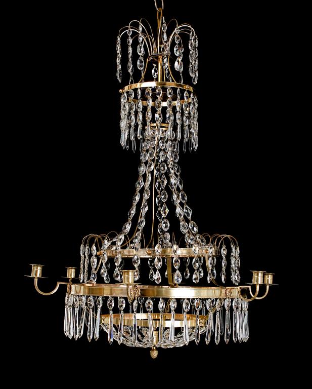 LJUSKRONA, sengustaviansk, 1800-talets första hälft. Höjd ca 85 cm.