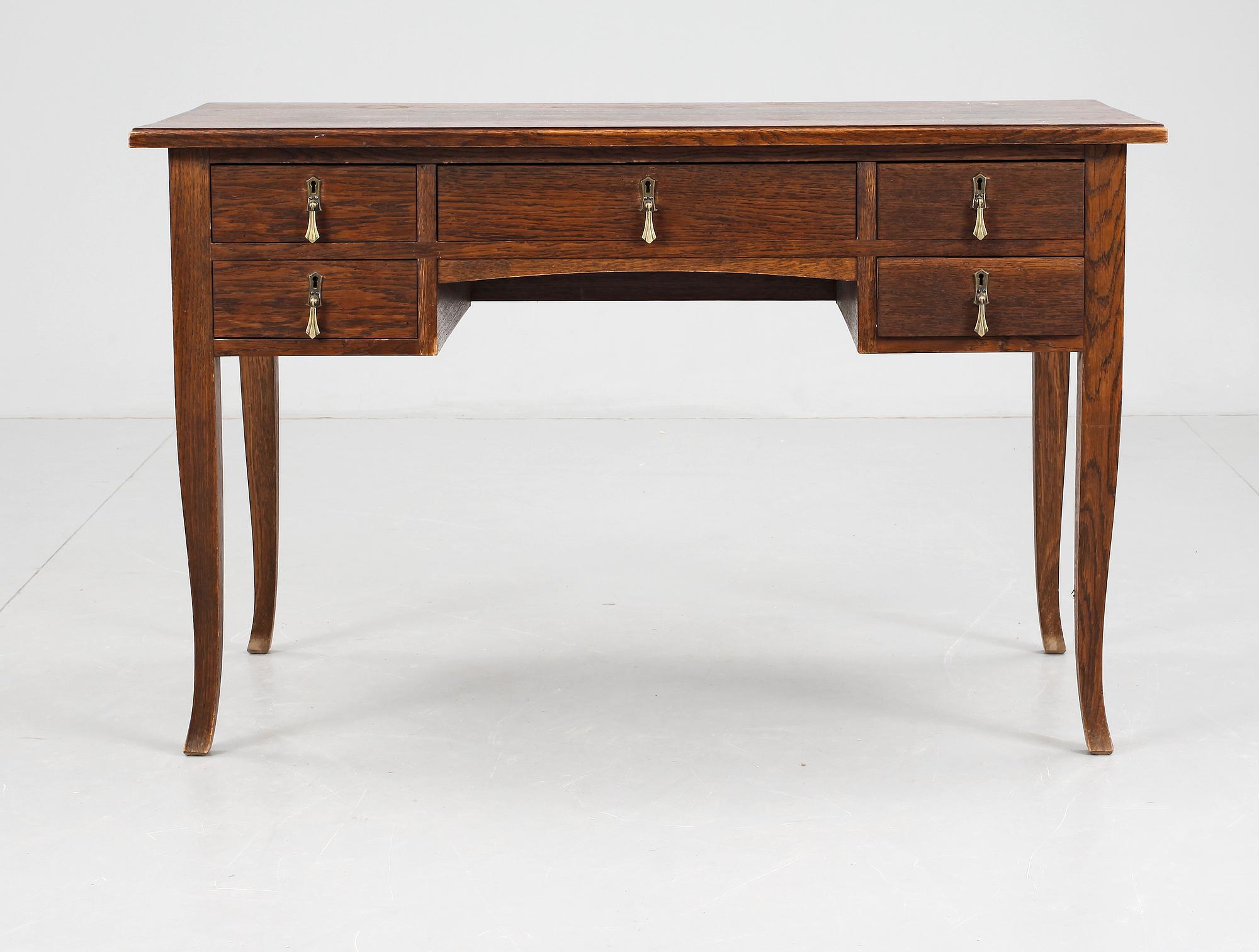 SKRIVBORD, senjugend, 1920-tal.