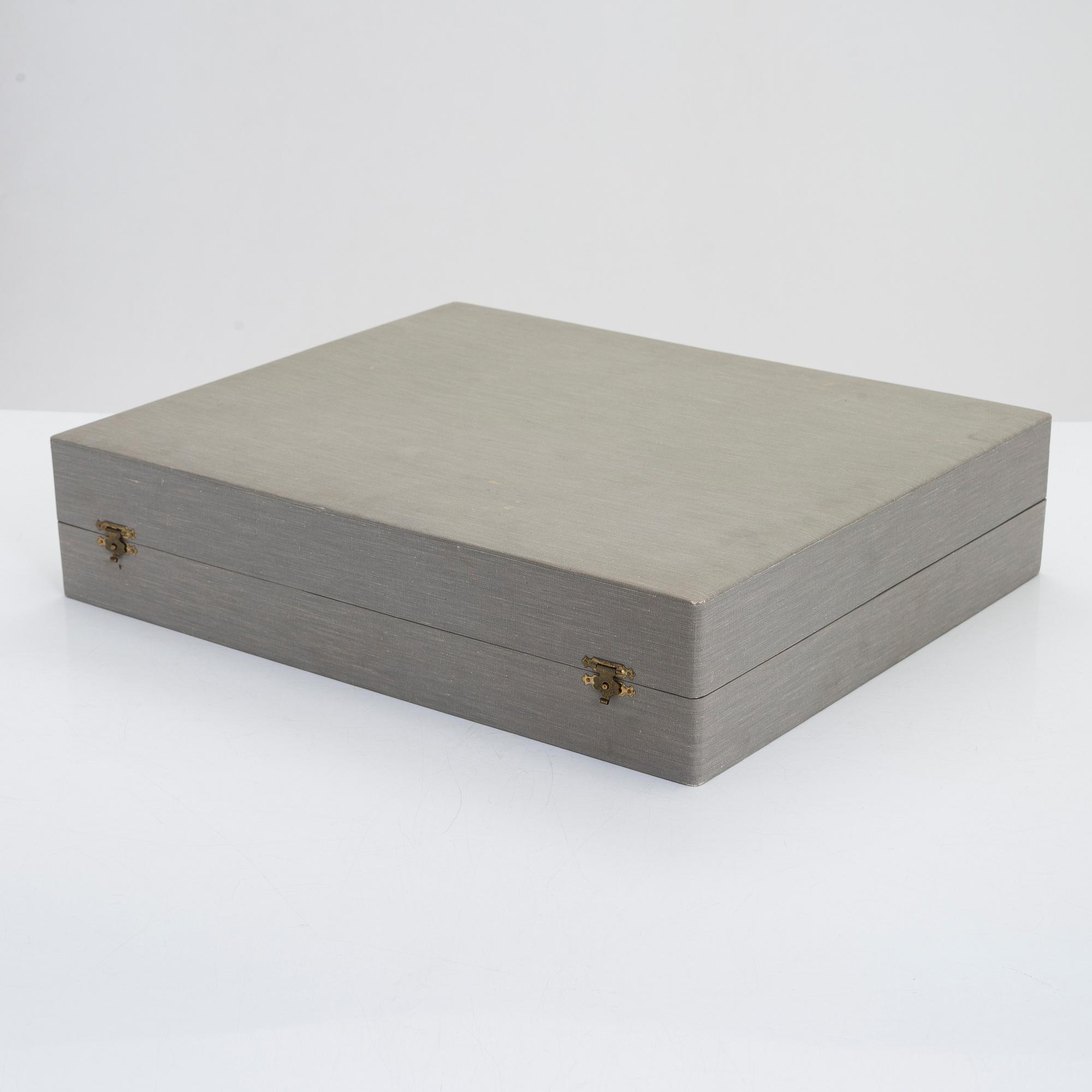 Friedl Holzer-Kjellberg, mockaservis, 24 dlr, risporslin, Arabia, Finland, 1900-talets mitt.