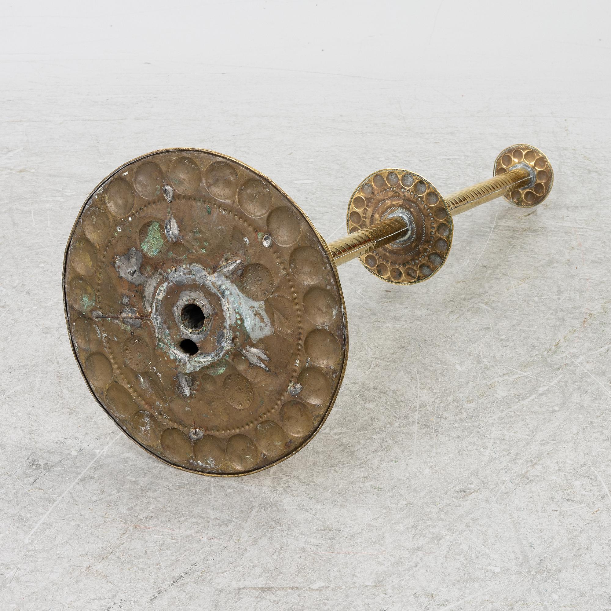 Golvljusstake, barockstil, omkring 1900.