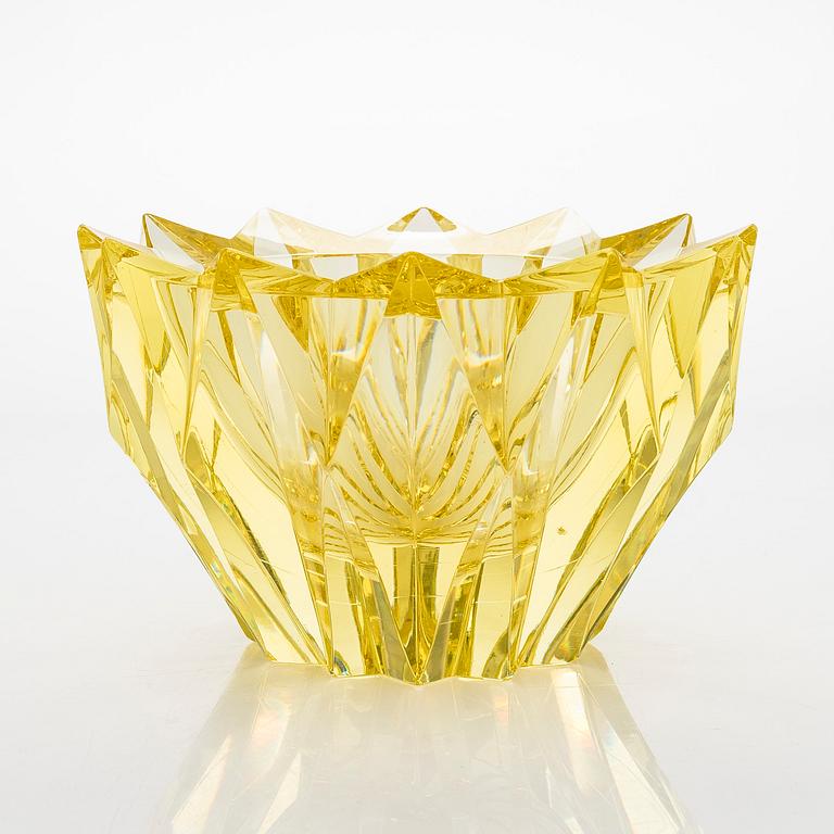 Aimo Okkolin, skål, "Näckros", signerad Aimo Okkolin Riihimäen Lasi Oy.