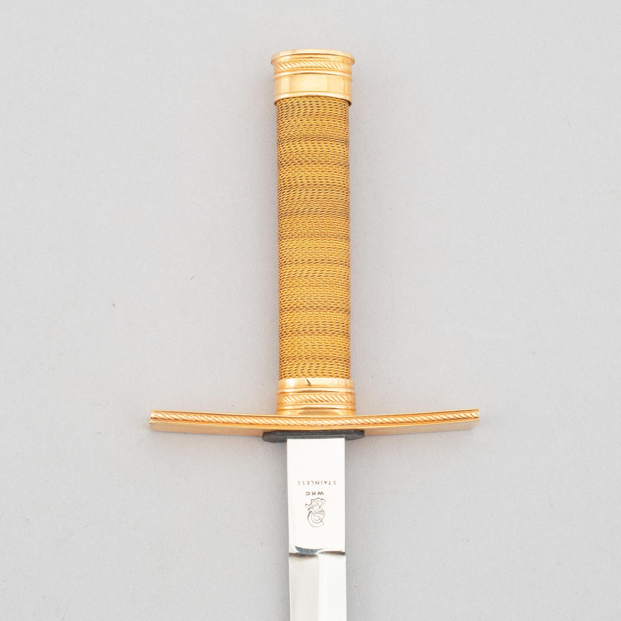 A Swedish Air force officer's dagger, with scabbard.