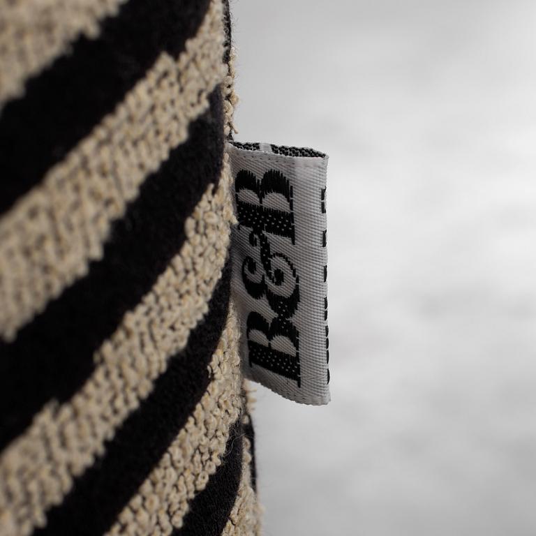 A PAIR OF ANTONIO CITTERIO "HARRY" ARMCHAIRS FOR B&B ITALIA, ITALY. Model designed in 1995.