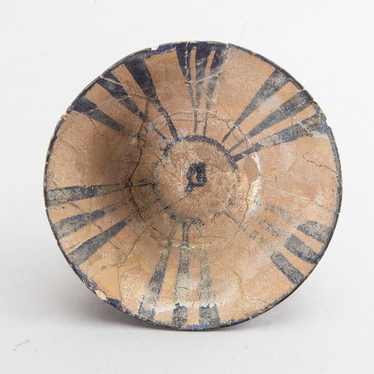 SKÅL Persien 1200-tal lergods med lysterglasyr.