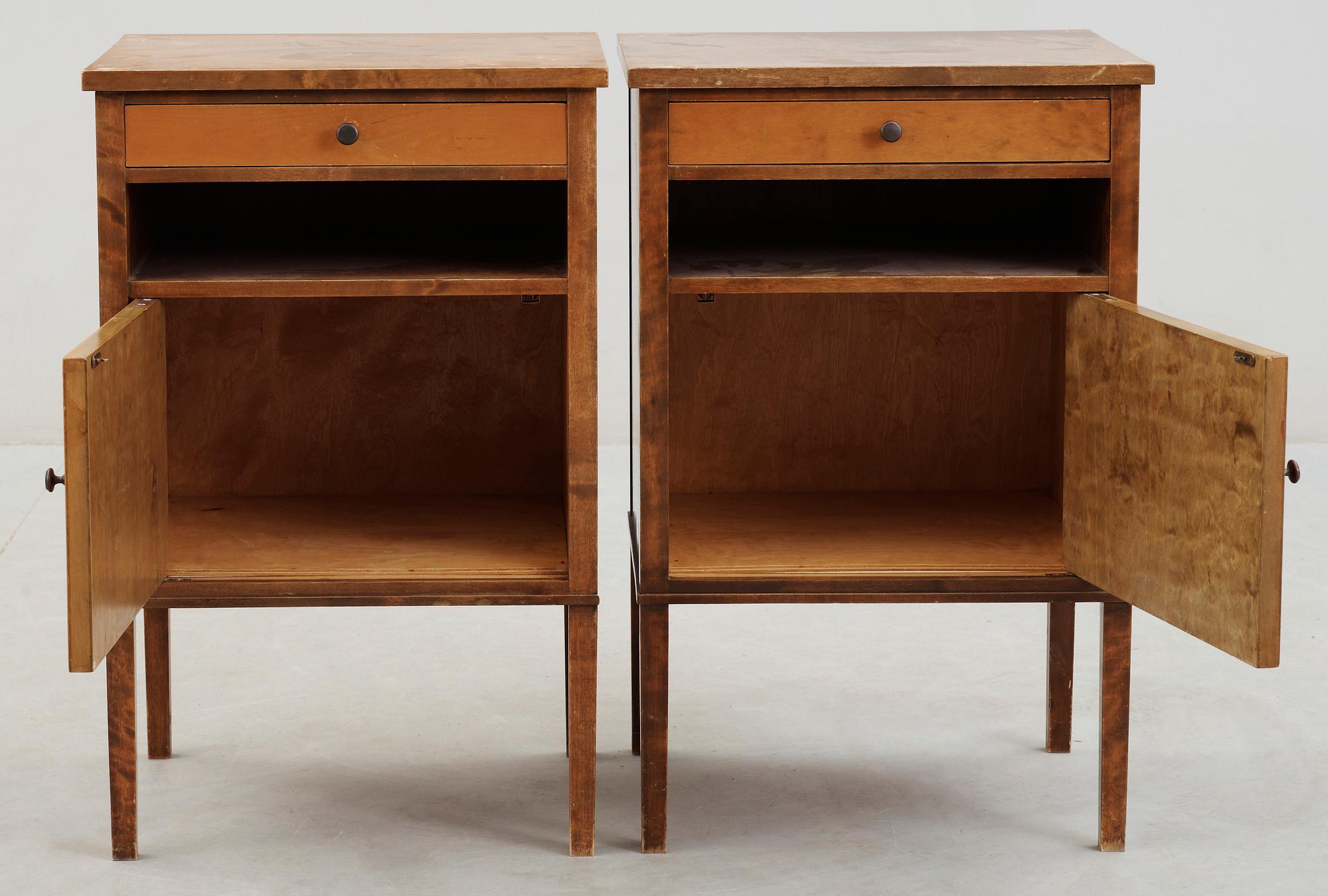 SÄNGBORD, ett par, art déco, 1920/30-tal.