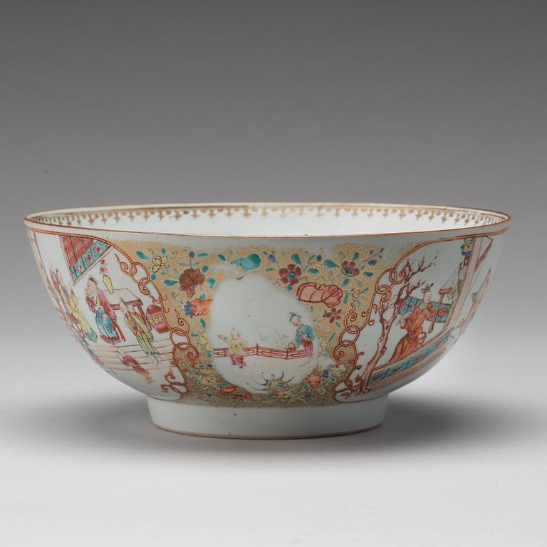 A large famille rose punch bowl, Qing dynasty, Qianlong (1736-95).