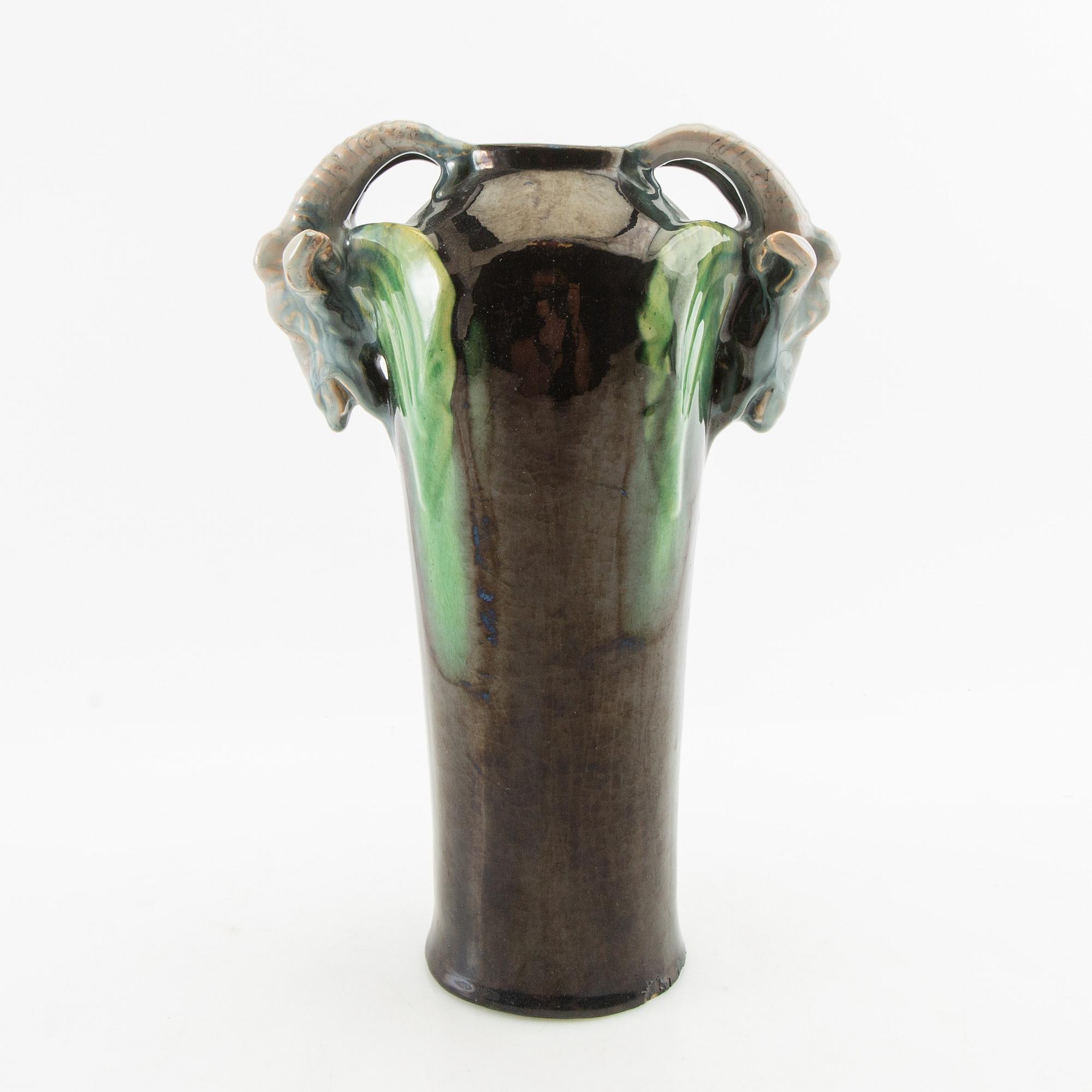 Vase Jugend early 20th century porcelain.