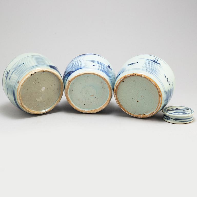 Three blue and white ginger jars, Qing dynasty, 19th century.