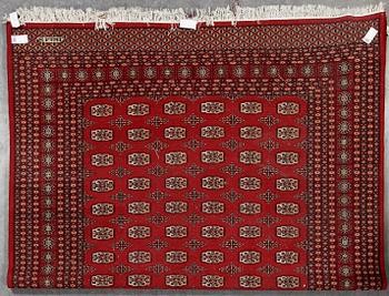 MATTA, Orientalisk, Ca 318x215 cm.