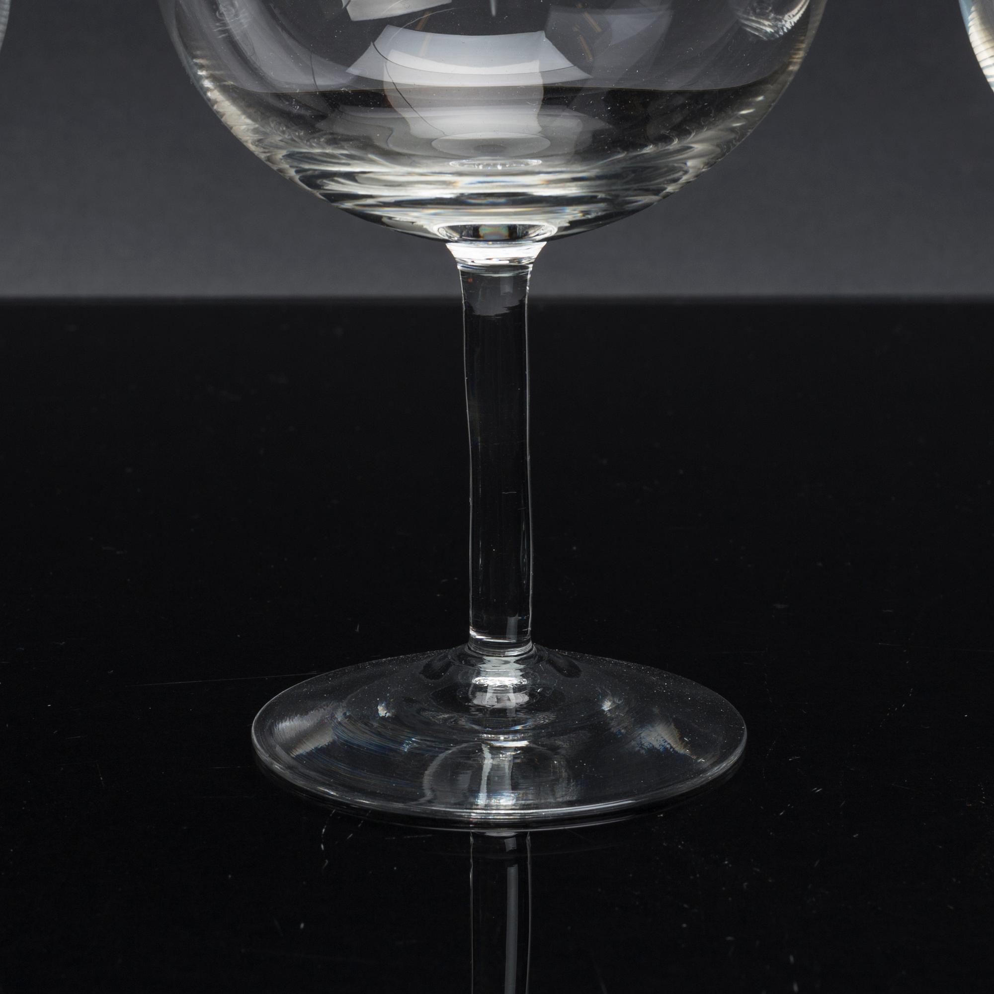 SIGNE PERSSON-MELIN, 8 Bouquet wine glasses.