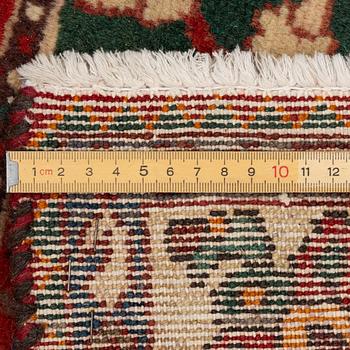 Carpet, Bakhtiari, 300 x 160 cm.