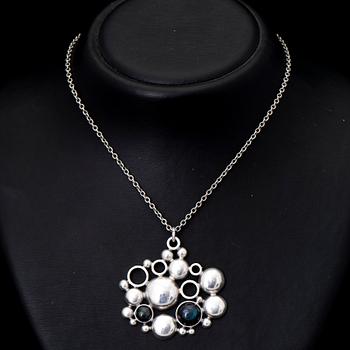 A BÖRJE RAJALIN PENDANT, cabochon cut spectrolites, silver. Kalevala Koru 1982.