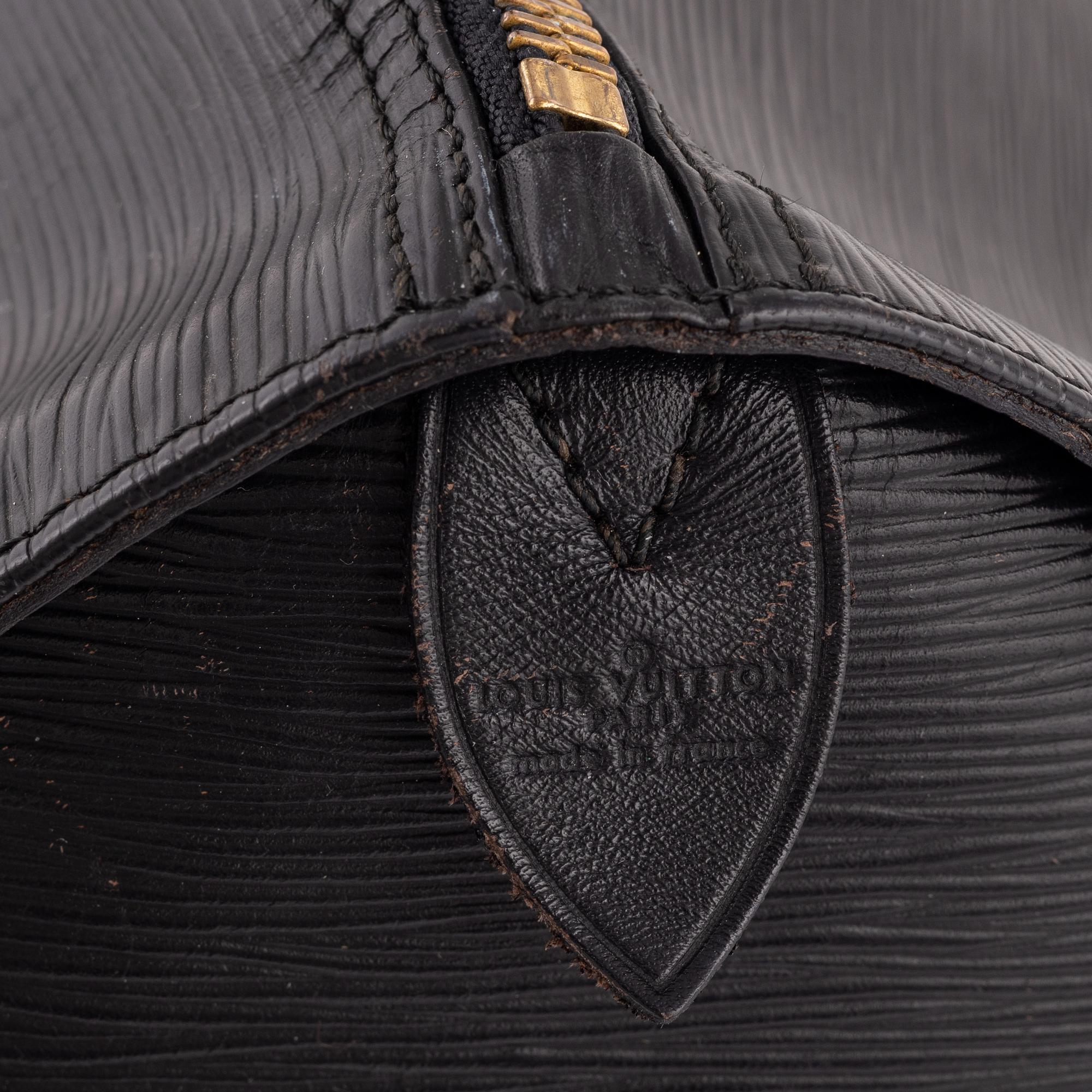 Louis Vuitton, weekendbag, "Keepall epi 45", 1987.