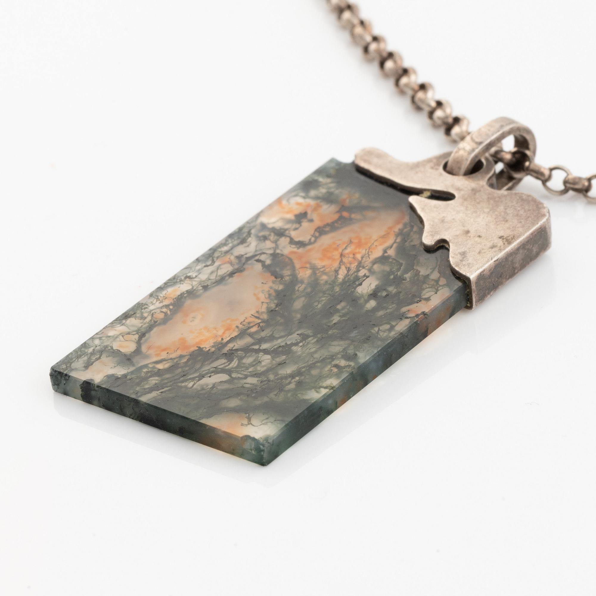 Silver and moss agate necklace, Frank Ahm.