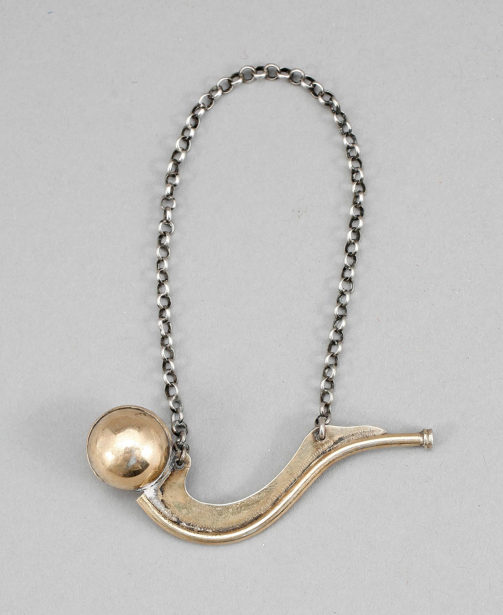 SKEPPSPIPA, Silver, Gustaf Folcker, (1807-1865) stämplad 1833. Tot vikt (inkl kedja) 13 gram.