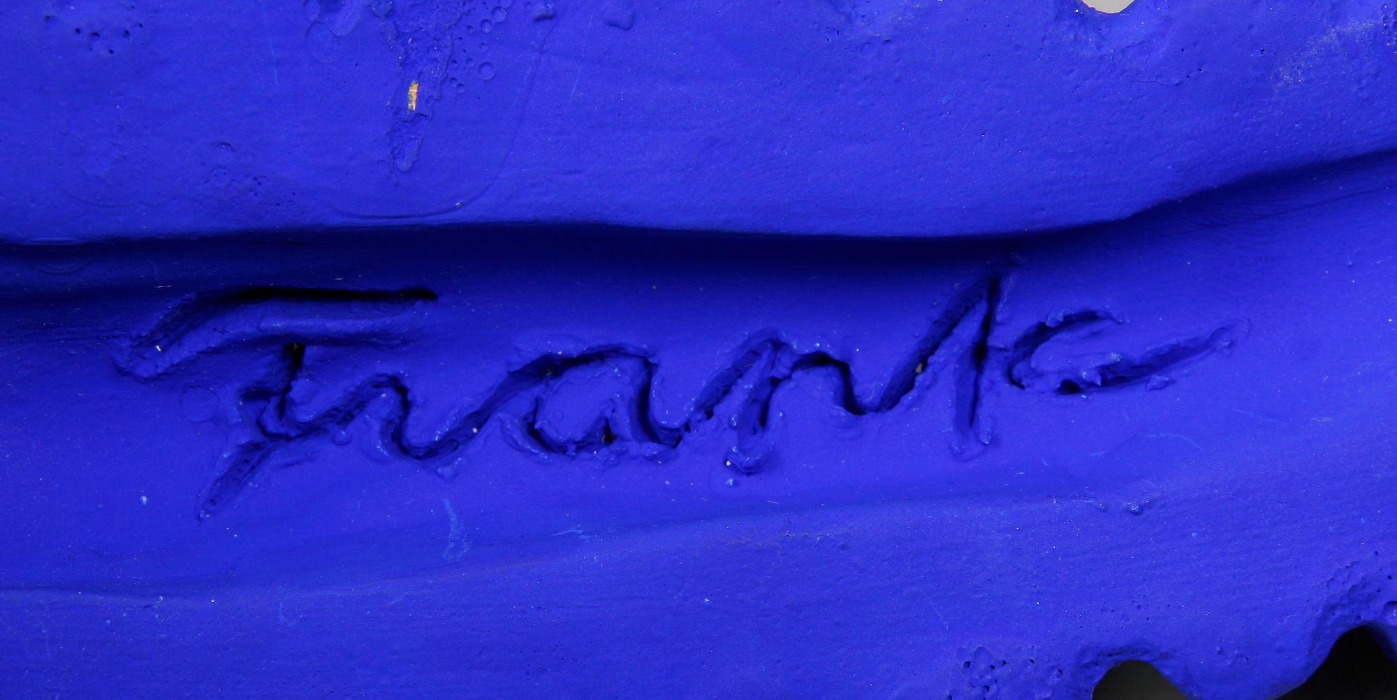 OKÄND KONSTNÄR, skulptur, bär otydl sign.