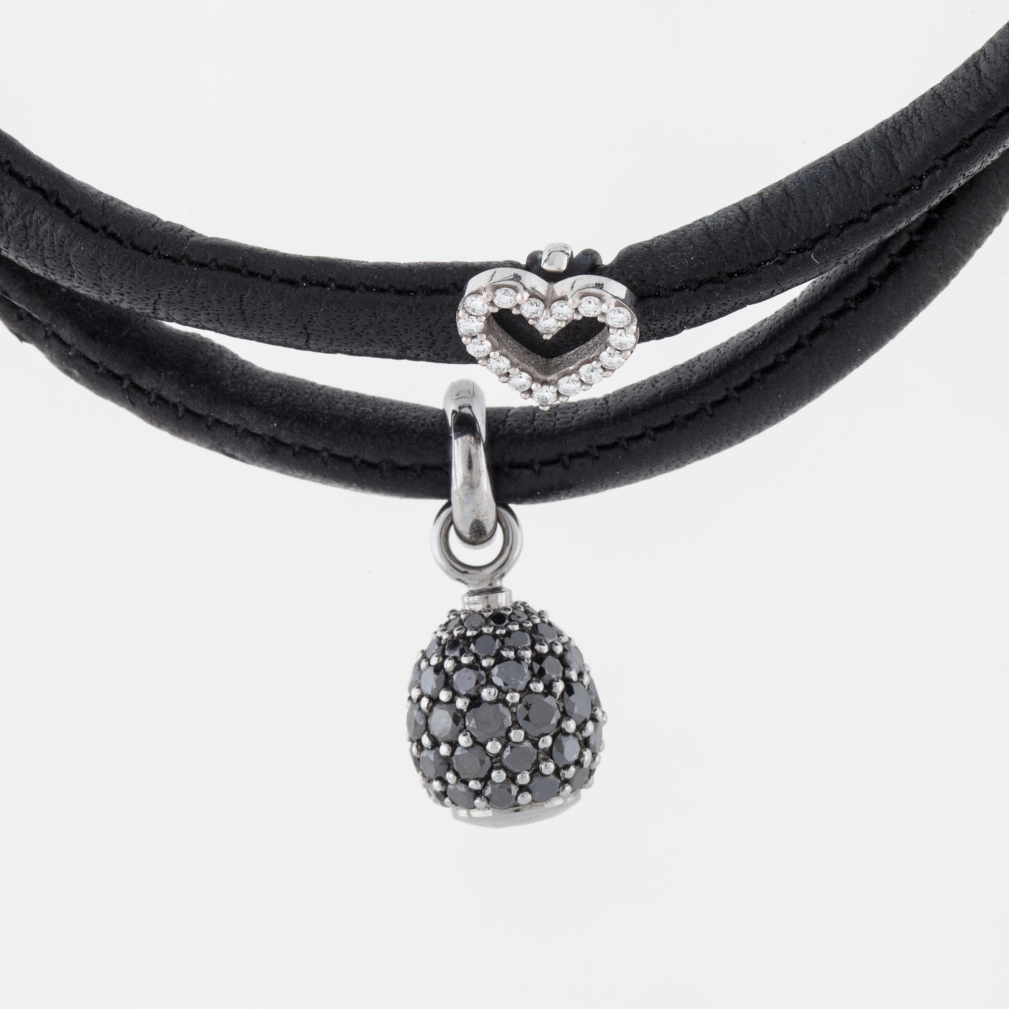 OLE LYNGGAARD, a "Sweet Drops" charm bracelet design Charlotte Lynggaard.