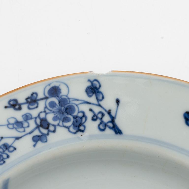 A set of nine blue and white dishes, Qingdynasty, Qianlong (1736-95).