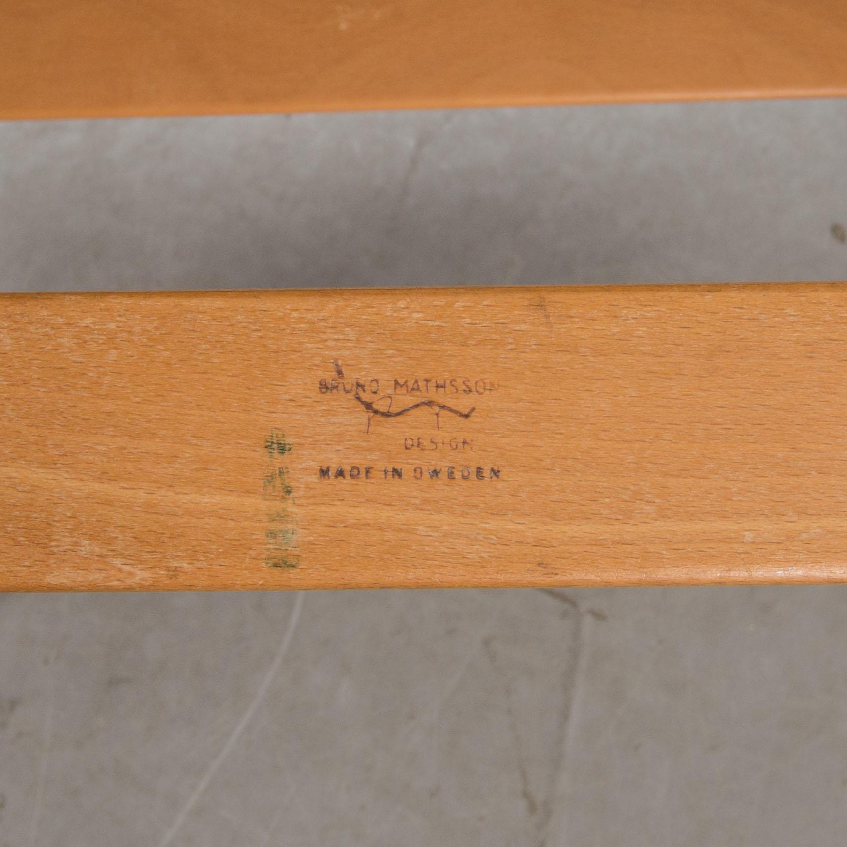 BRUNO MATHSSON, fåtöljer ett par, "Eva", för Dux, 1900-talets andra hälft.