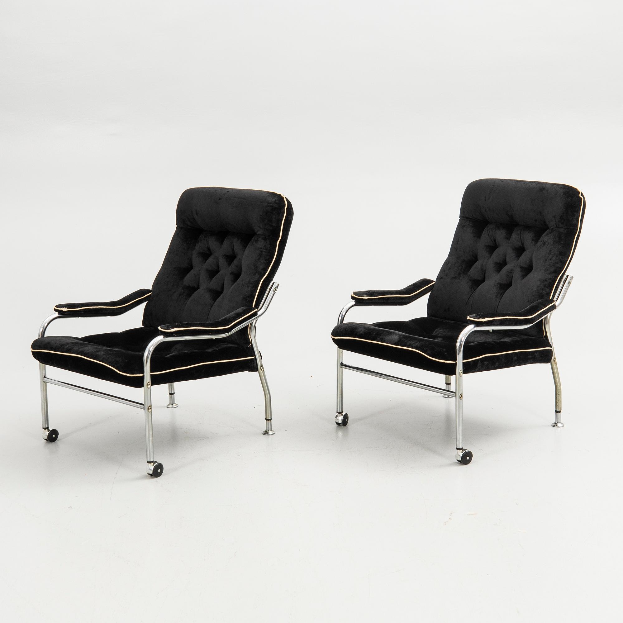Armchairs, a pair, 1970s.