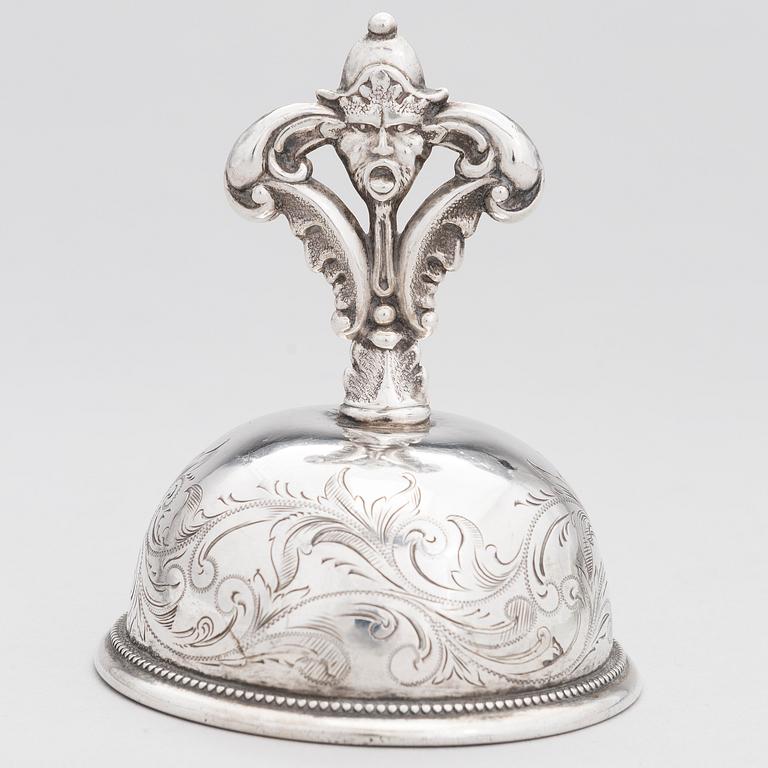 CHRISTOPHER CREUTZ, A silver table bell, Stockholm 1863.