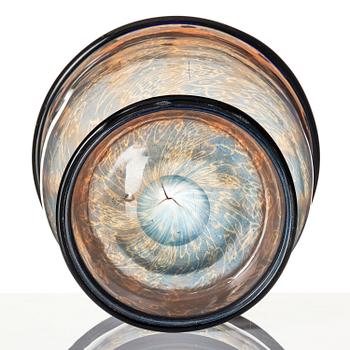 Edward Hald, a graal glass bowl, Orrefors, 1918, no 535.