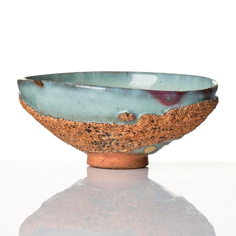 A Jun glazed purple splashed bowl 'study piece', Sung/Yuan dynasty.