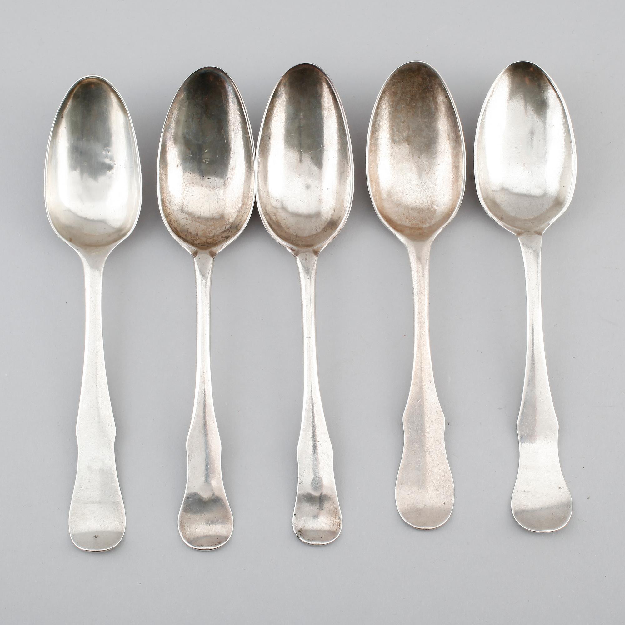 MATSKEDAR, 5 st snarlika, silver, 1700-tal. Vikt ca 276 gram.