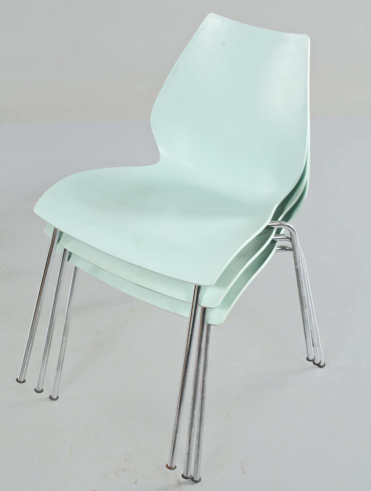 STOLAR, 7 st, "Maui", Vico Magistretti, Kartell, Italien, 1900-talets fjärde kvartal.