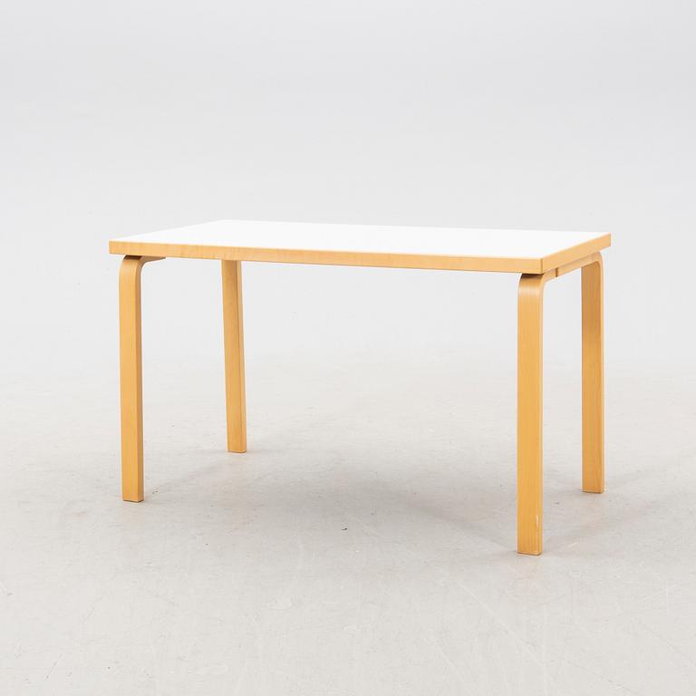 Alvar Aalto, bord, modell 80a, Artek, 2000-tal.