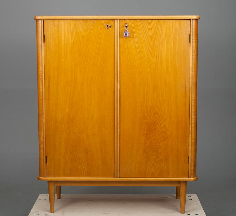 SKÅP, björk, 1900- talets mitt.