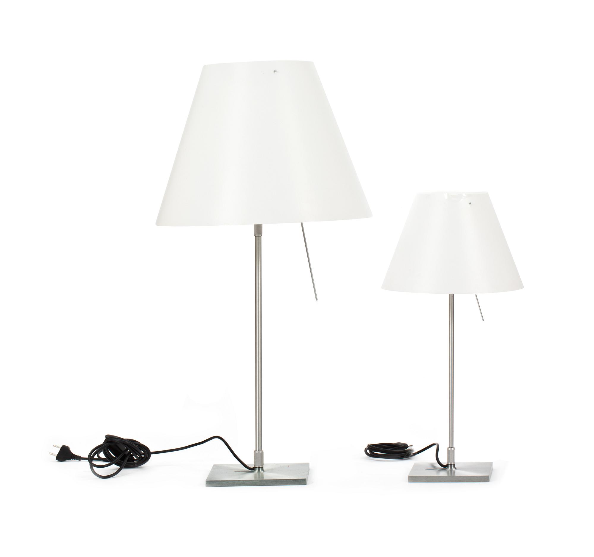 BORDSLAMPOR, 2 st, "Constanza", Luceplan, Italien. 1900/2000-tal.