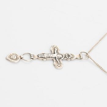 Hänge, Krucifix / Räisäläkorset av Germund Paaer, Kalevala, med kedja silver.