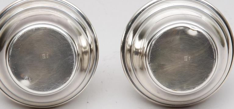 VASER, ett par. Nysilver.