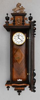 VÄGGPENDYL, s k lodur, 1800-talets andra hälft.