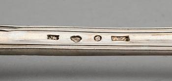 DESSERTSKEDAR, 13 delar, silver, bla Pehr och Adolf Zethelius, Stockholm, 1800-tal. Vikt: ca 539 gram.
