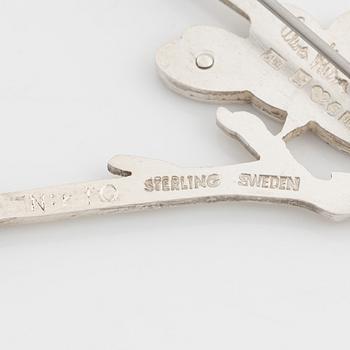 Wiwen Nilsson, brosch, sterlingsilver, i form av kvist.